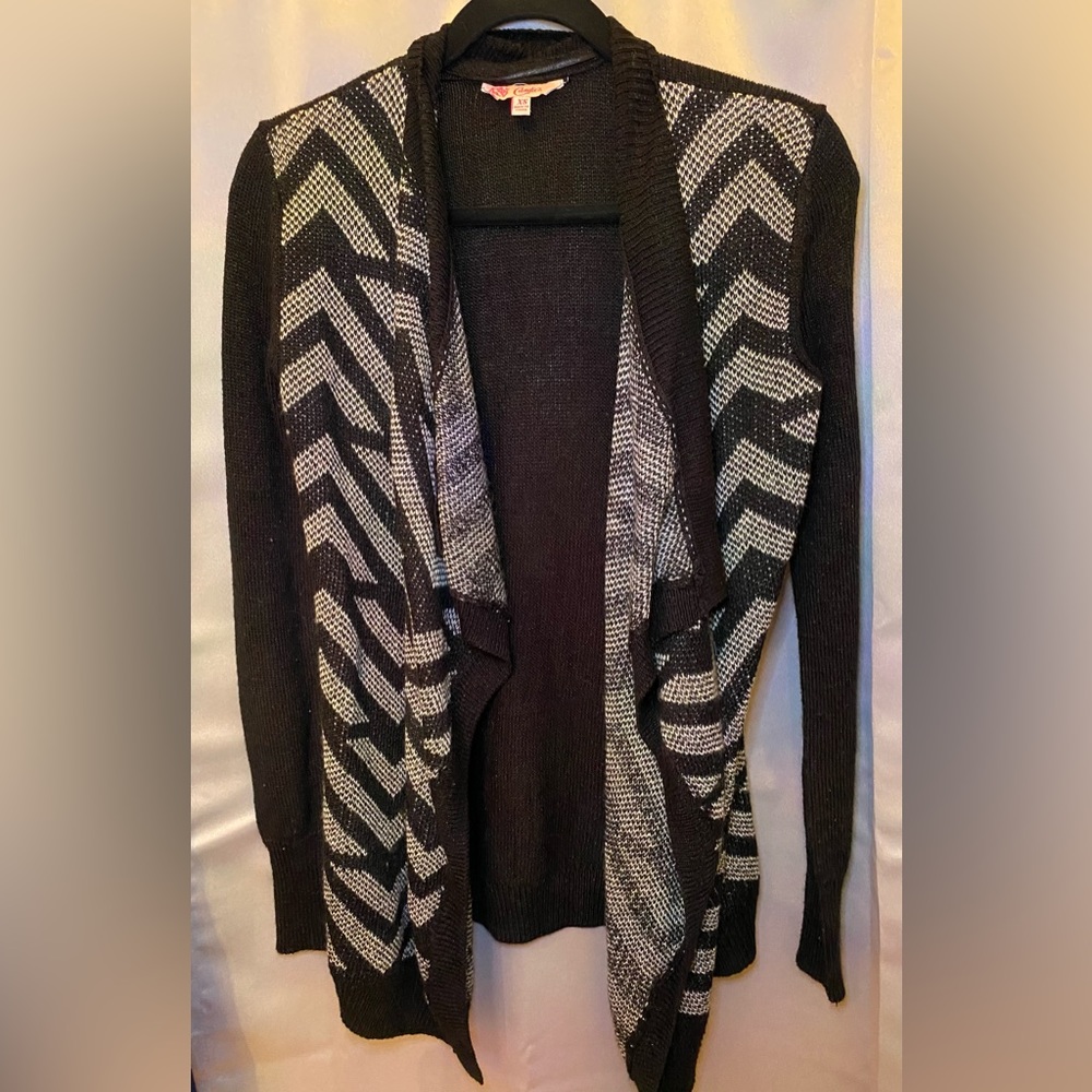 Candie’s XS Cardigan in Black and Grey